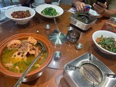 -黄泥岗·地道湖北菜(奥特莱斯店)