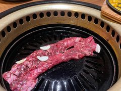 -炼火烤肉店