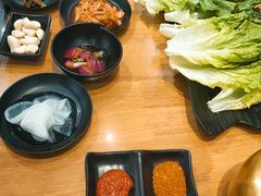 -肉甲韩国木炭烤肉(新壹街1店)