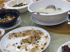 -鹏城人家海鲜酒家·23年老字号(较场尾店)