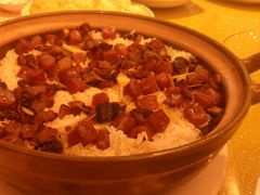 三式腊味煲仔饭-北海渔村酒楼·粤菜海鲜点心(新华店)