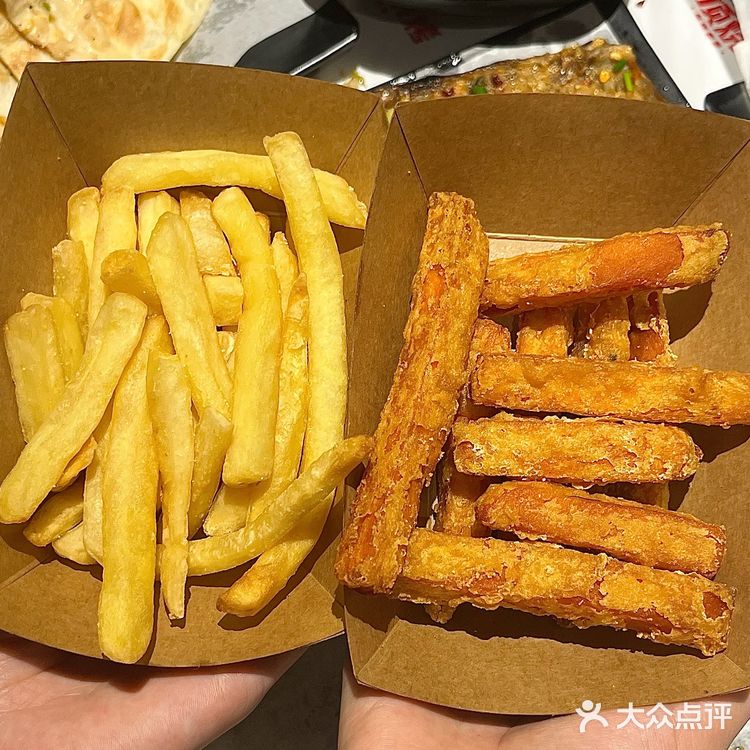 任何人不知道五一这家烧烤店我都会伤心！巨好吃