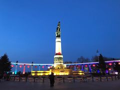 -人民防洪胜利纪念塔