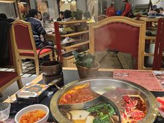 -廖掌柜·重庆鲜货火锅(上海首店)