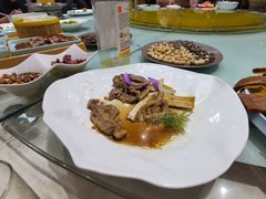 -皇宫大酒店