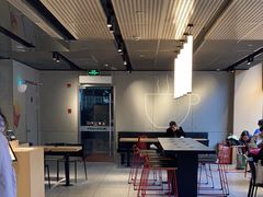 -麦当劳(四平路店)