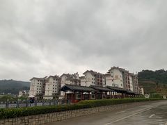 -墨江北回归线标志园
