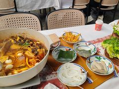-刘姐啤酒鱼民族演艺餐厅(西街总店)