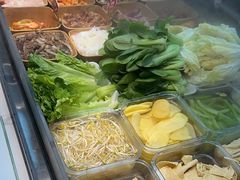-红渡小香·牛肉麻辣香锅(车站南路店)