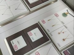 -南京商厦