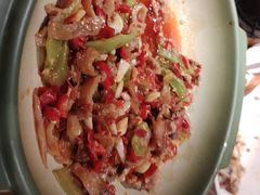 -吃饭皇帝大土家民族菜(荟聚店)