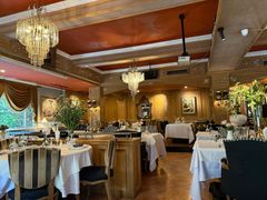 -火车头法国西餐厅