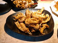 -沪小胖小龙虾(淮海中路旗舰店)