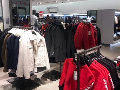 -ZARA(世贸天阶店)