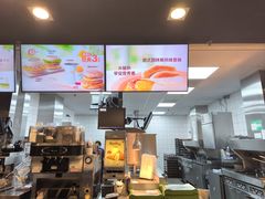 -麦当劳(火车北站餐厅)