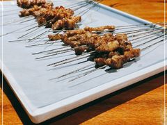 -撸啊撸铁签小肉(车站南路店)
