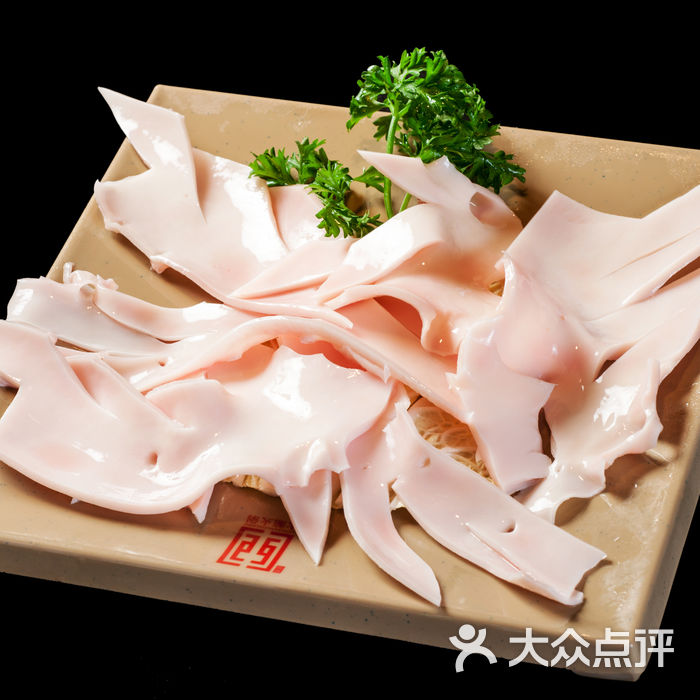 特色鸭黄喉                 小雪儿_3000           花季的溜狗之