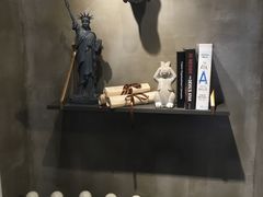 -HIGH FIVE哈福手工汉堡(桂林路店)