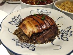 芽菜扣肉-小河盐帮·私家菜·烤鸭(三元桥·霄云路店)