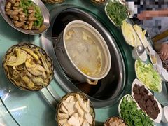 -山菌美食苑(振兴路店)
