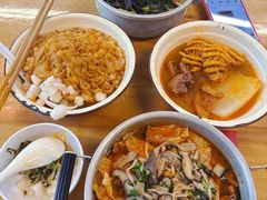 -丽丽三鲜螺蛳粉(田林路店)