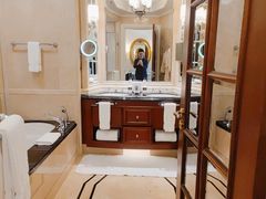 -广州富力丽思卡尔顿酒店