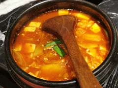 -山川小町·极番烧肉(新地假日广场店)
