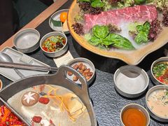 -大龙燚·旷野鲜火锅(广州首店)