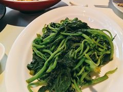 清炒时令蔬菜-芙蓉堂(武汉天地店)