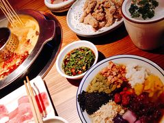 -佬土鹅肠火锅(解放路店)