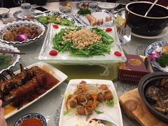 -纳福苑(亮庆餐饮分店)