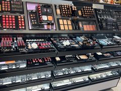 -维也纳国际机场