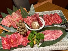 -炼火烤肉店