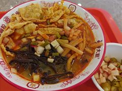 -柳大厨螺蛳粉(人民路总店)