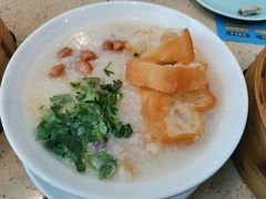 荔湾艇仔粥-点都德(春熙路群光广场店)