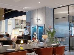 -Let'sBURGERplus·非常创意汉堡(三里屯店)