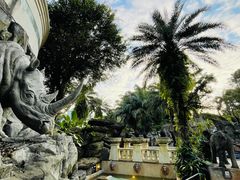 -海口观澜湖火山温泉谷