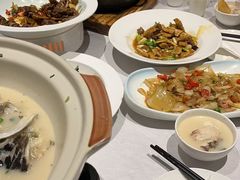 -鄱阳湖·江西小炒·瓦罐煨汤(五道口店)