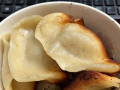 -锅贴大王南翔小笼(临沂二村店)