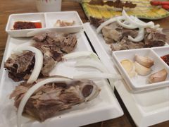 -清真·玛丽亚新疆菜主题餐厅(浙江中路店)