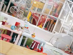 -萨卡屋亲子乐园·餐厅(龙山万物工场店)