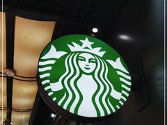 -星巴克(珠海摩尔百货店)