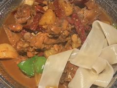 新疆经典大盘鸡-楼兰新疆菜(江宁万达店)