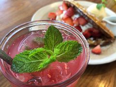 -ROAST coffee & eatery