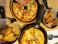 -必胜客(WOW中心城店)