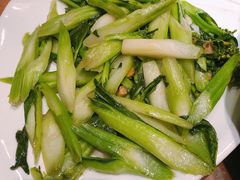 盐水灼菜心-鹅城
