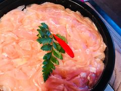 -尚尚仙·酸汤猪手·猪肚鸡火锅(华联万柳购物中心店)