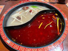 -万小鍋·酸汤肥牛火锅(苏宁广场店)