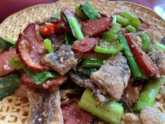 -古城苗家土菜馆(河景餐厅店)