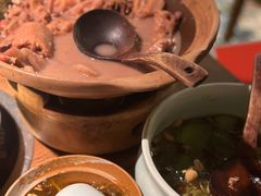 -吃饭皇帝大土家民族菜(正大广场店)